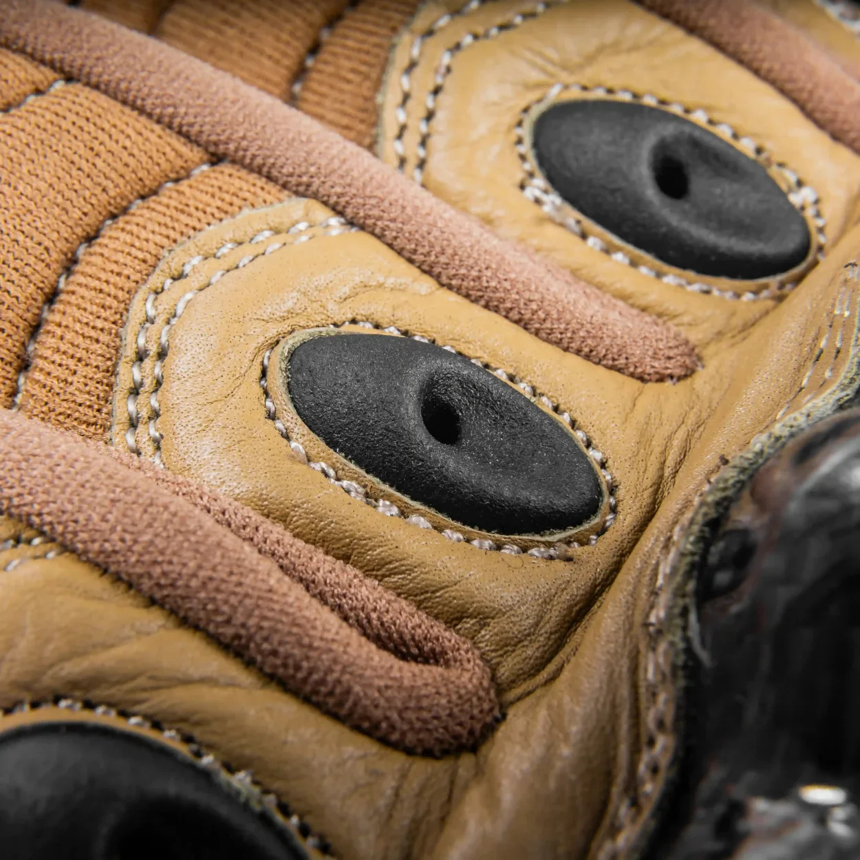 Tactical Carbon Einsatzhandschuh - SAND - Image 6